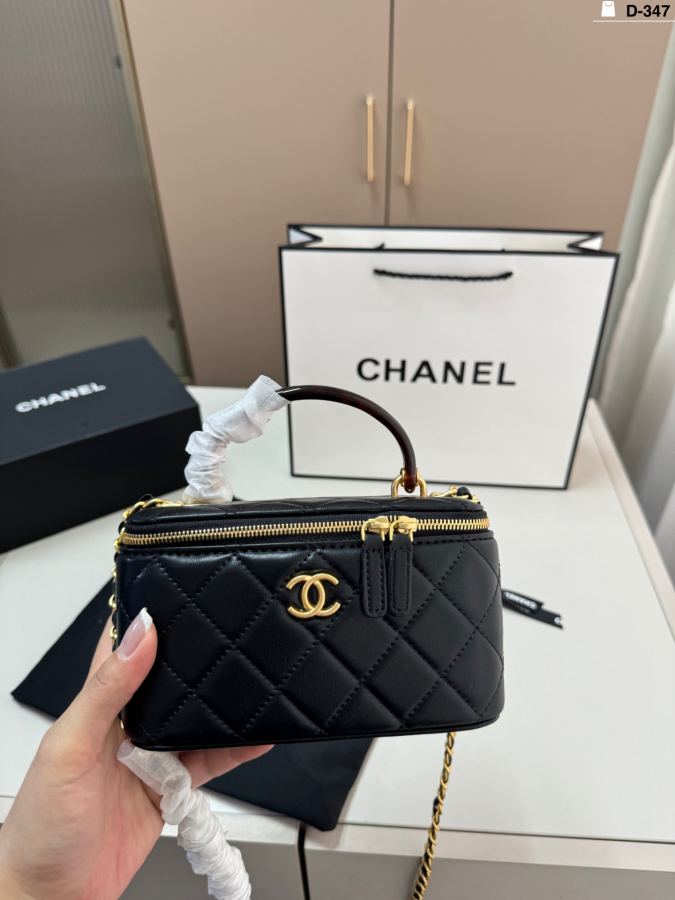 1:1 Replica Chanel Women — 1:1 Replica — photo 2