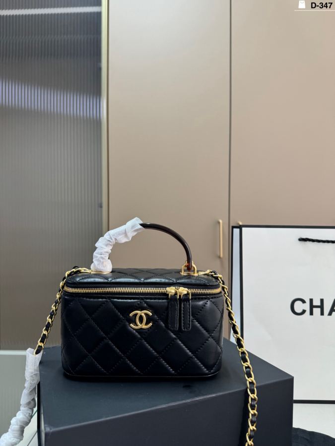 1:1 Replica Chanel Women — 1:1 Replica — photo 8