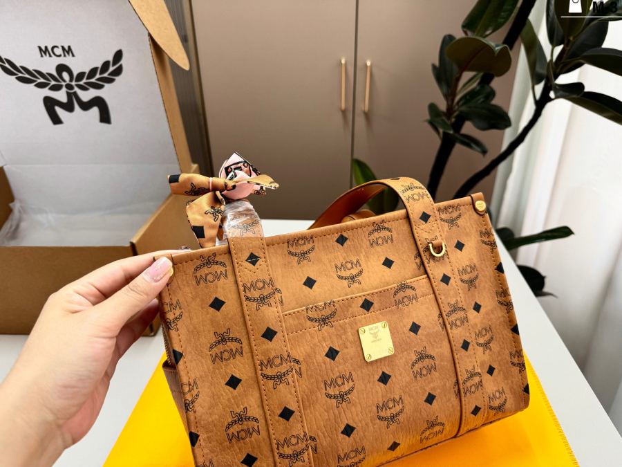 1:1 Replica MCM bag — photo 5