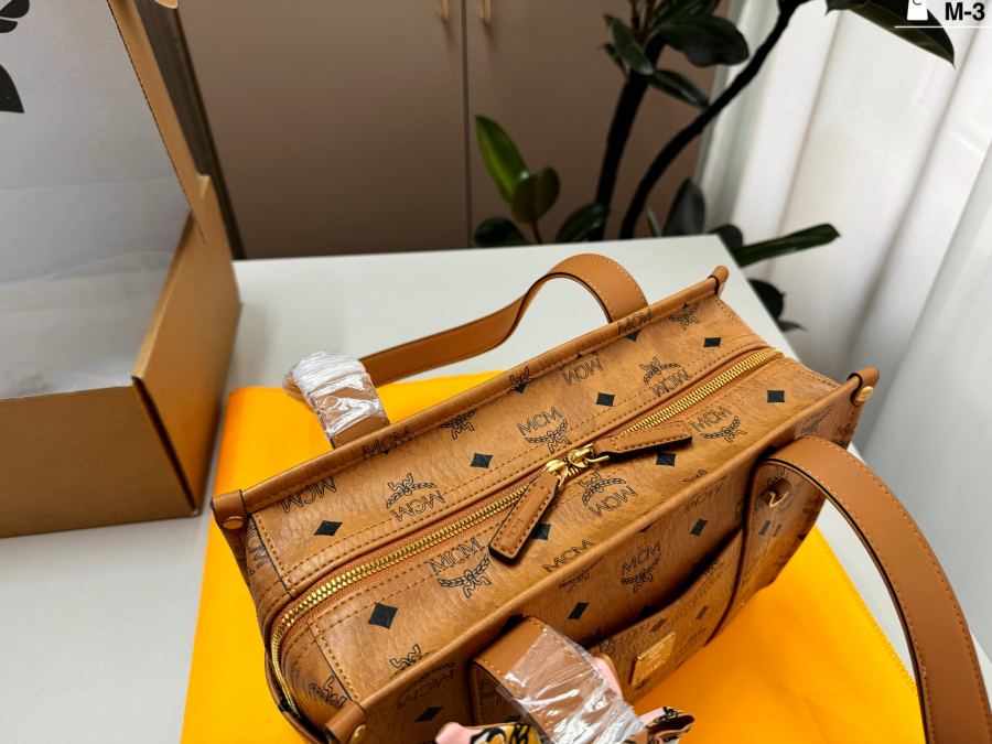 1:1 Replica MCM bag — photo 6