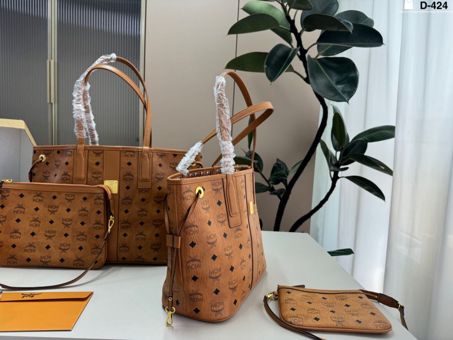 1:1 Replica MCM bag small — Premium Replica — photo 2