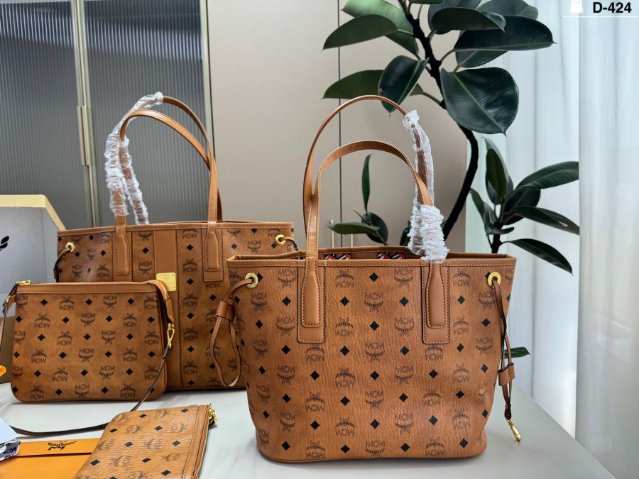 1:1 Replica MCM bag small — Premium Replica — photo 4