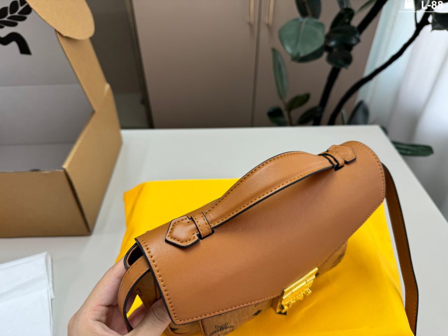 1:1 Replica MCM bag — photo 5