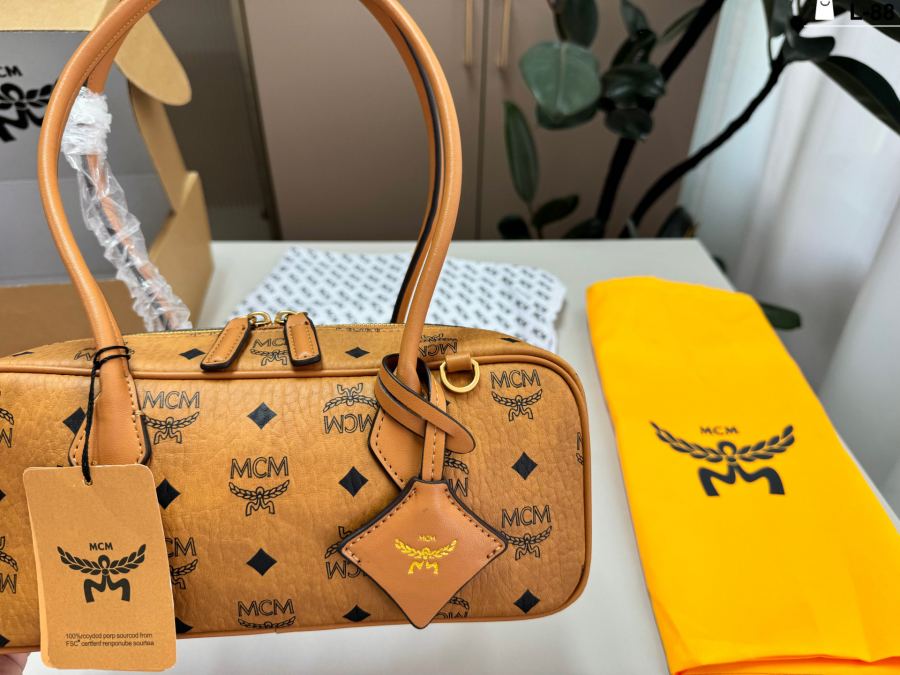 1:1 Replica MCM bag — photo 7