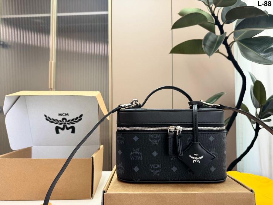 1:1 Replica MCM bag Mcm cosmetic bag — AAA Quality Replica — photo 3