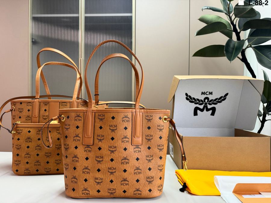 1:1 Replica MCM bag small — AAA Quality Replica — photo 4