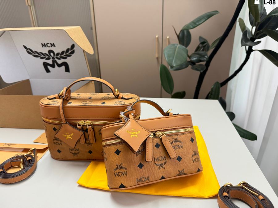 1:1 Replica MCM bag Small 19cm — 1:1 Replica — photo 8