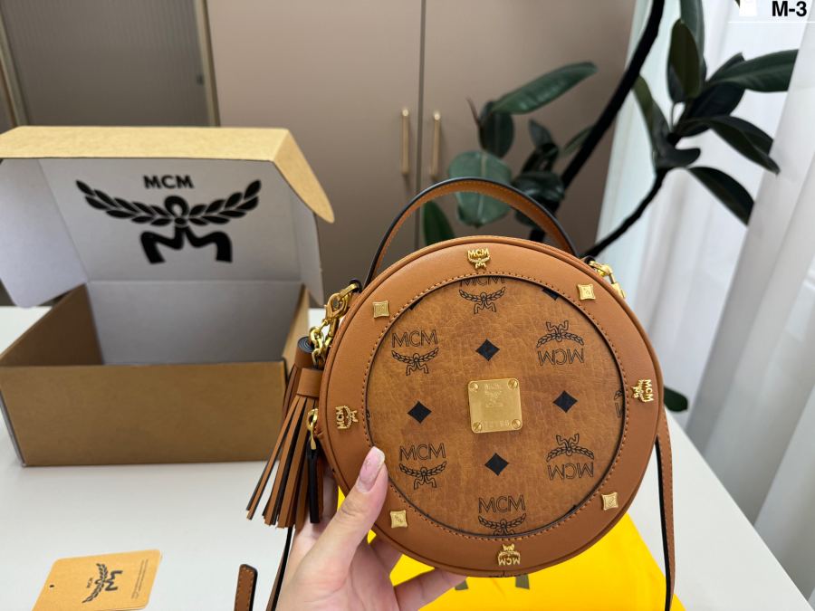 1:1 Replica MCM bag — photo 8