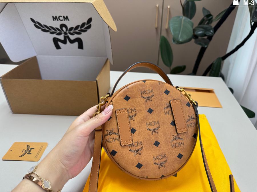 1:1 Replica MCM bag — photo 5