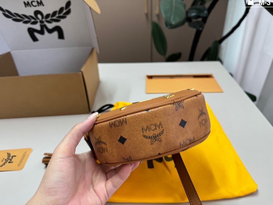 1:1 Replica MCM bag — photo 4
