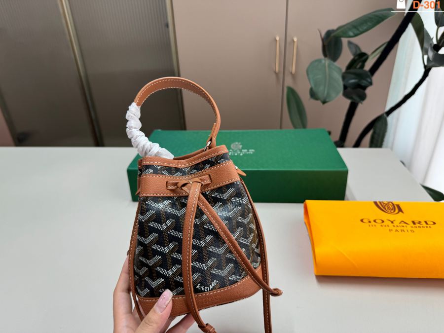 1:1 Replica Goyard bag — Premium Replica — photo 8