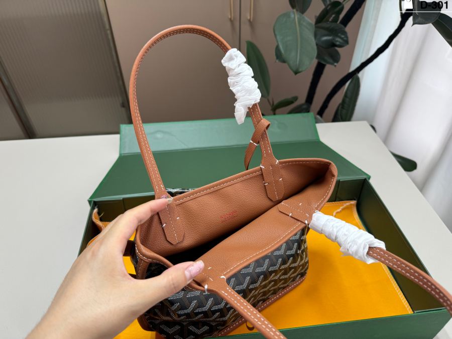1:1 Replica Goyard bag — Premium Replica — photo 9