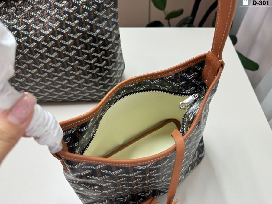 1:1 Replica Goyard bag small — 1:1 Replica — photo 9