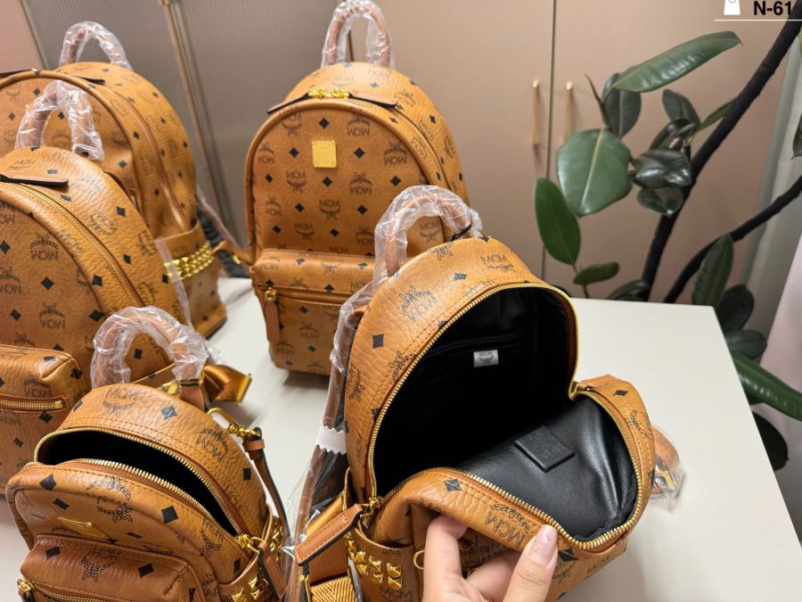 1:1 Replica MCM bag — photo 9