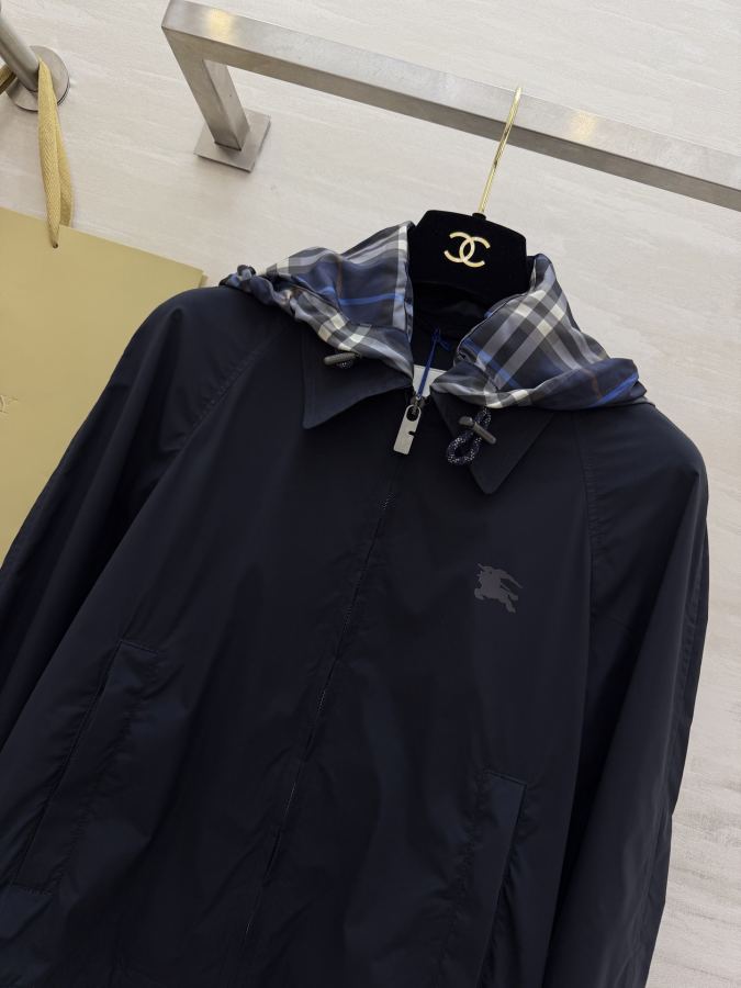 1:1 Replica Burberry Women 𝐁𝐮𝐫𝐛𝐞𝐫𝐫𝐲 𝐄𝐪𝐮𝐞𝐬𝐭𝐫𝐢𝐚𝐧 𝐉𝐚? — Premium Replica — photo 3