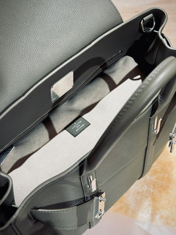 1:1 Replica Briefcase Tote Men's — AAA Quality Replica — photo 6