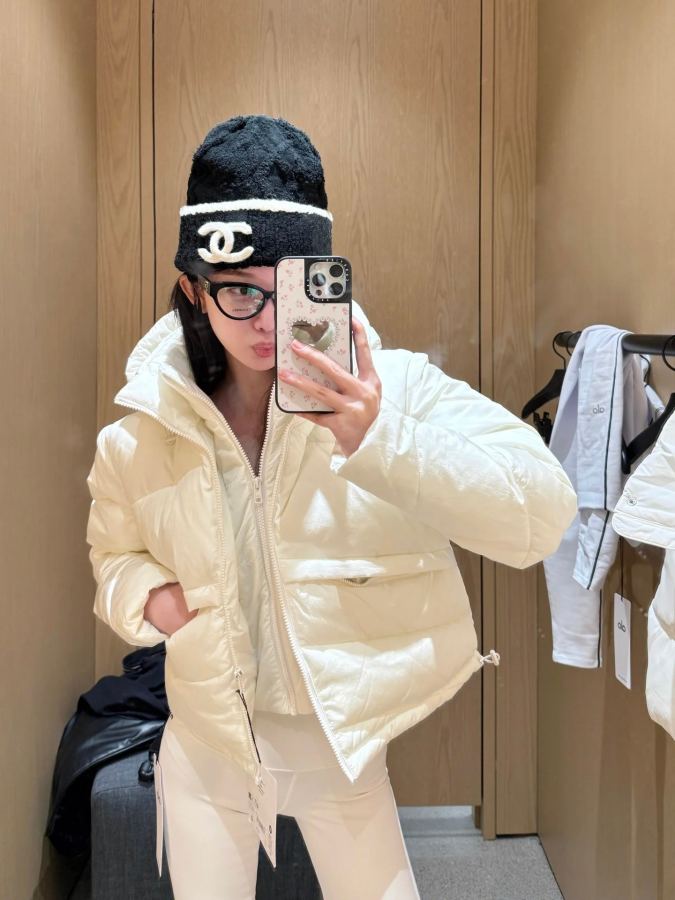 1:1 Replica Alo Jacket White — Premium Replica — photo 2