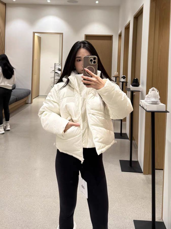 1:1 Replica Alo Jacket White — Premium Replica — photo 5