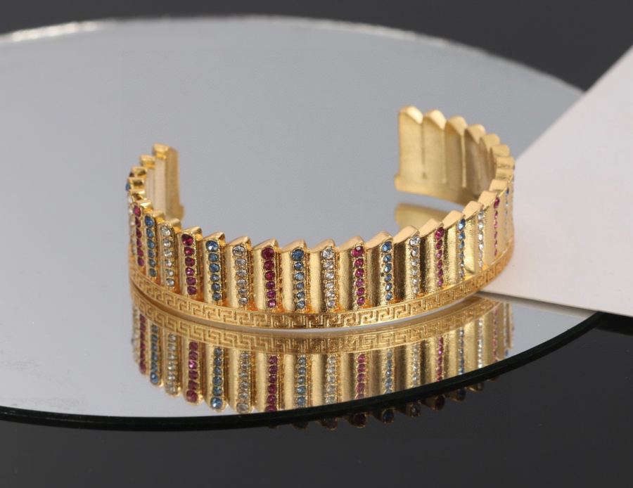 1:1 Replica Versace Jewelry Versace — Premium Replica