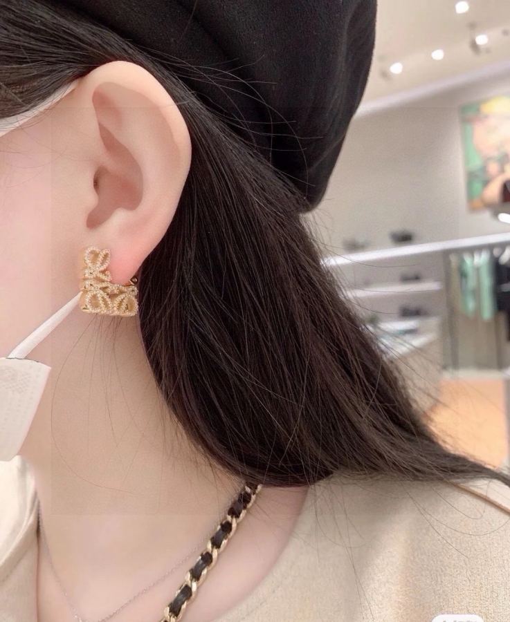 1:1 Replica Loewe Jewelry L0 EWE LOEWE ZP replica — photo 7