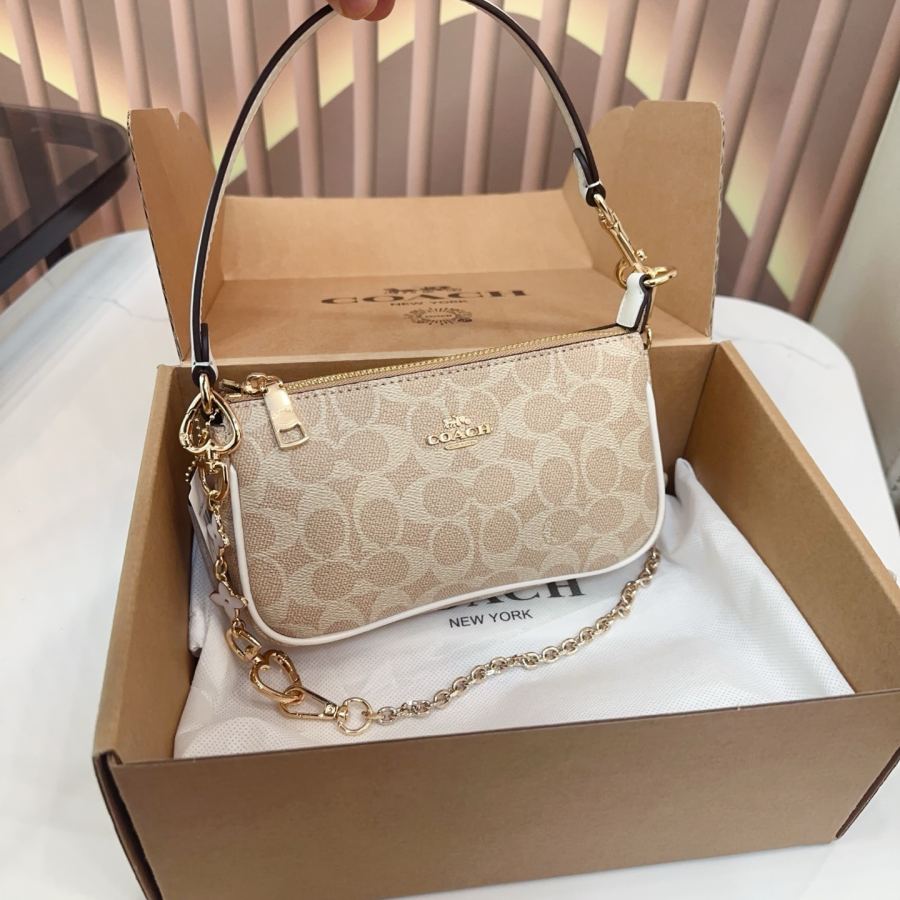 1:1 Replica COACH bag Comes with gift box — 1:1 Replica — photo 2