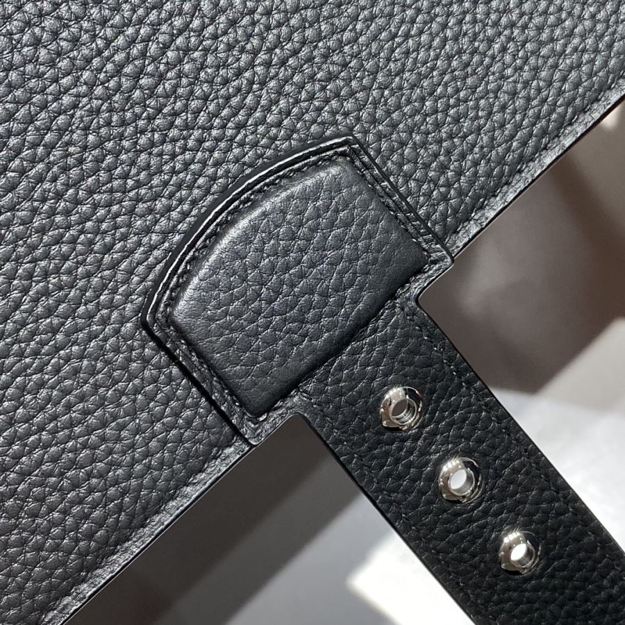1:1 Replica Briefcase Sac a depeches light 1-37 — AAA Quality Replica — photo 7