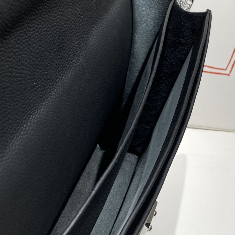 1:1 Replica Briefcase Sac a depeches light 1-37 — AAA Quality Replica — photo 9