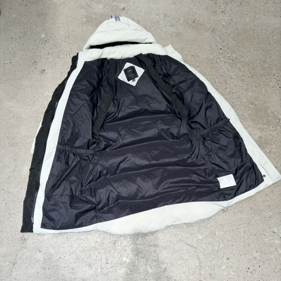 1:1 Replica GOOSE down jacket, top version — AAA Quality Replica — photo 7