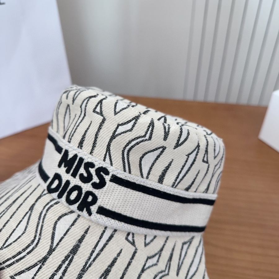 1:1 Replica dior hat Dior New — AAA Quality Replica — photo 3
