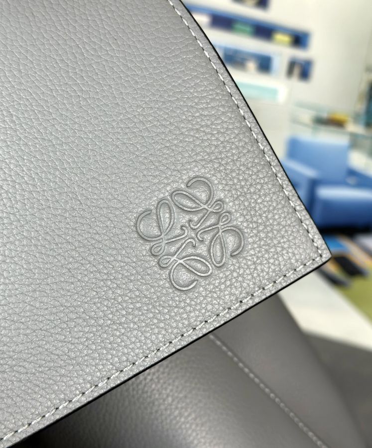 1:1 Replica LOEWE bag LOEWE Puzzle Backpack — Premium Replica — photo 4