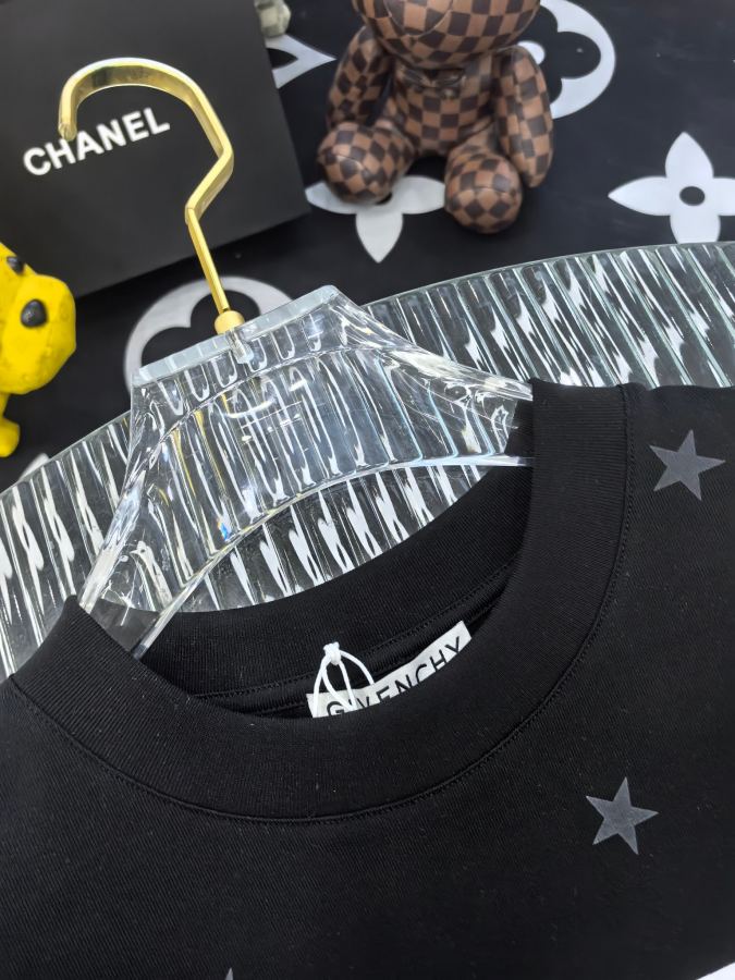 1:1 Replica GVC men T logo — 1:1 Replica — photo 4