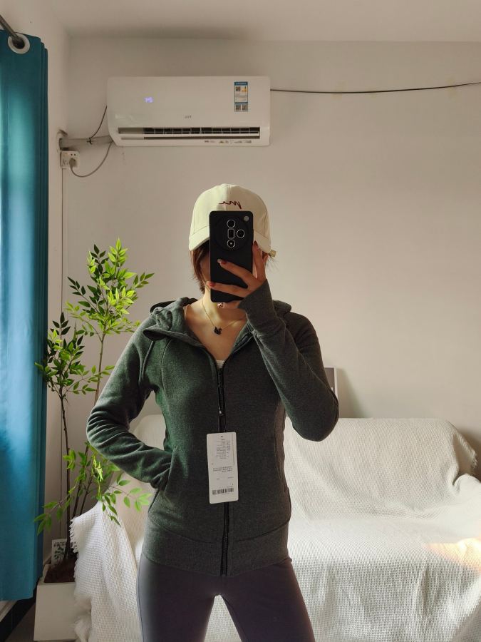 1:1 Replica Lulu Jacket sesame gray — Premium Replica — photo 2