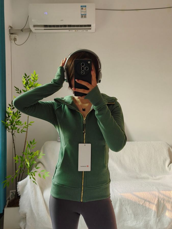 1:1 Replica Lulu Jacket forest green — AAA Quality Replica — photo 2