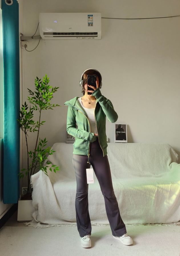 1:1 Replica Lulu Jacket forest green — AAA Quality Replica — photo 6
