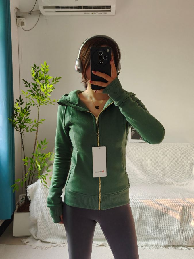 1:1 Replica Lulu Jacket forest green — AAA Quality Replica — photo 3