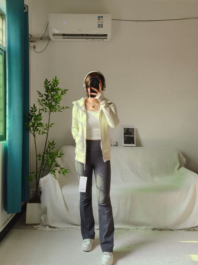 1:1 Replica Lulu Jacket Bone white original standard — 1:1 Replica — photo 5