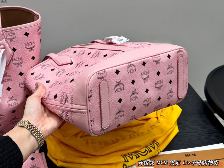 1:1 Replica MCM bag Gift box packaging — AAA Quality Replica — photo 7