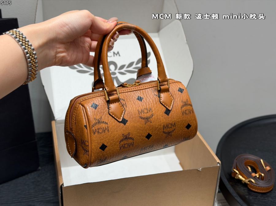 1:1 Replica MCM bag Upgraded version — Premium Replica — photo 4