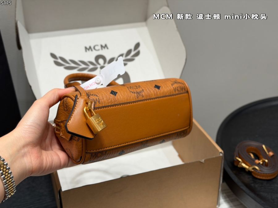 1:1 Replica MCM bag Upgraded version — Premium Replica — photo 6