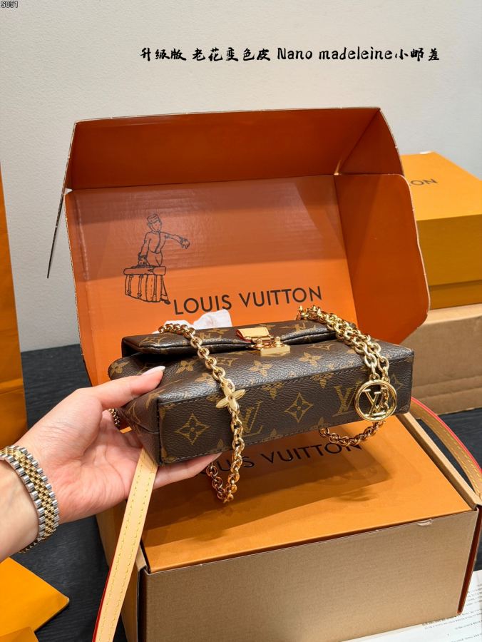 1:1 Replica MCM bag Upgraded version steel hardware — Premium Replica — photo 6