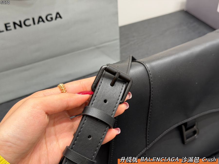 1:1 Replica Balenciaga bag (folding box) — AAA Quality Replica — photo 9