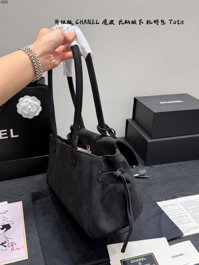 1:1 Replica Chanel Women replica — photo 4