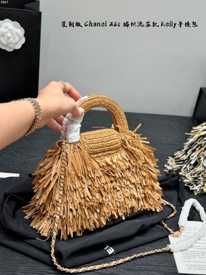 1:1 Replica Chanel Women replica — photo 4