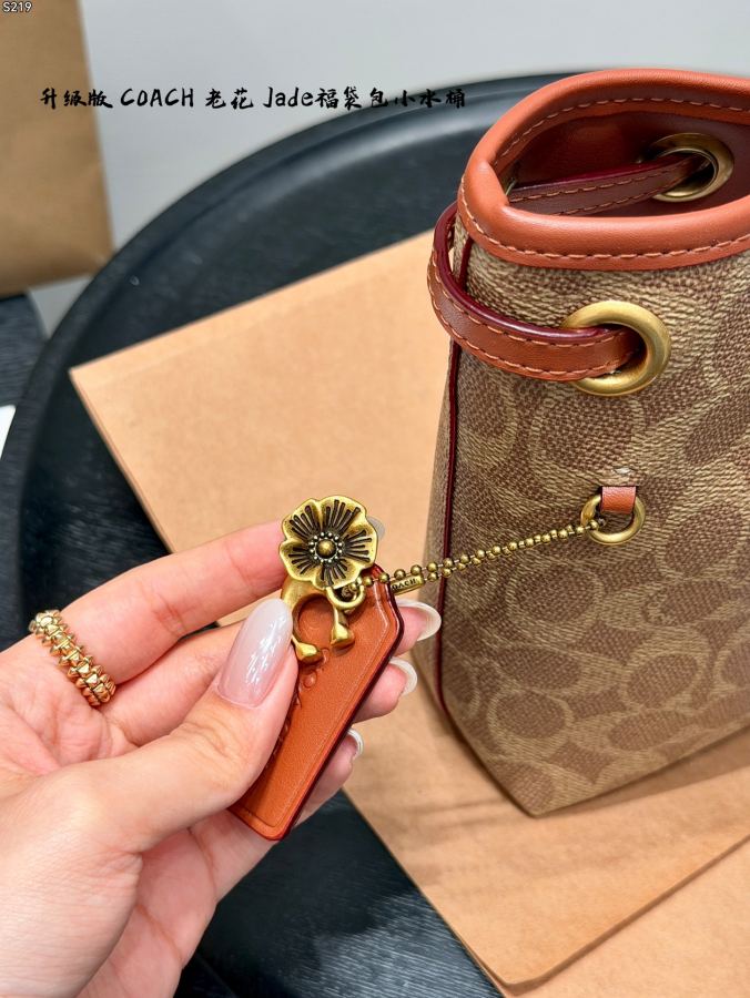 1:1 Replica COACH bag Upgraded version pendant decoration — Premium Replica — photo 6