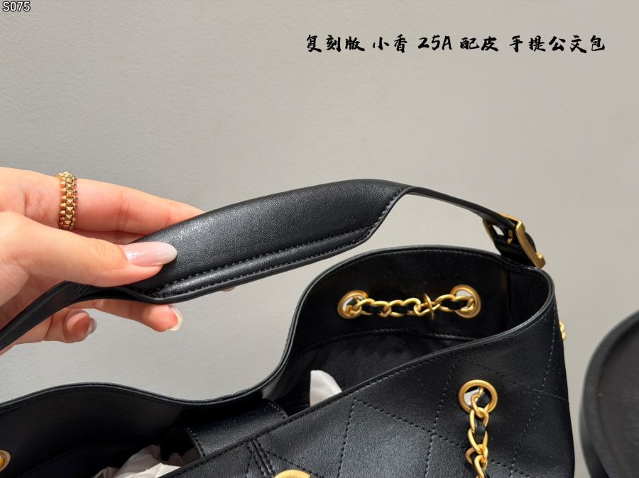 1:1 Replica Chanel bag replica — photo 9