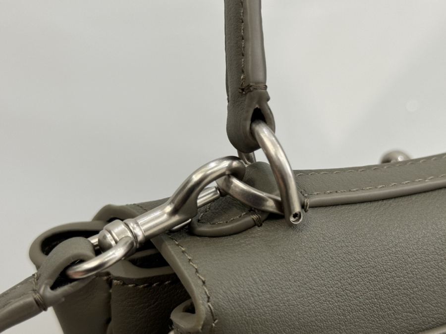 1:1 Replica Balenciaga bag 𝐁𝐀𝐋𝐄𝐍𝐂𝐈𝐀𝐆𝐀 𝐑𝐎𝐃𝐄𝐎 𝐁𝐀𝐆 series — AAA Quality Replica — photo 11