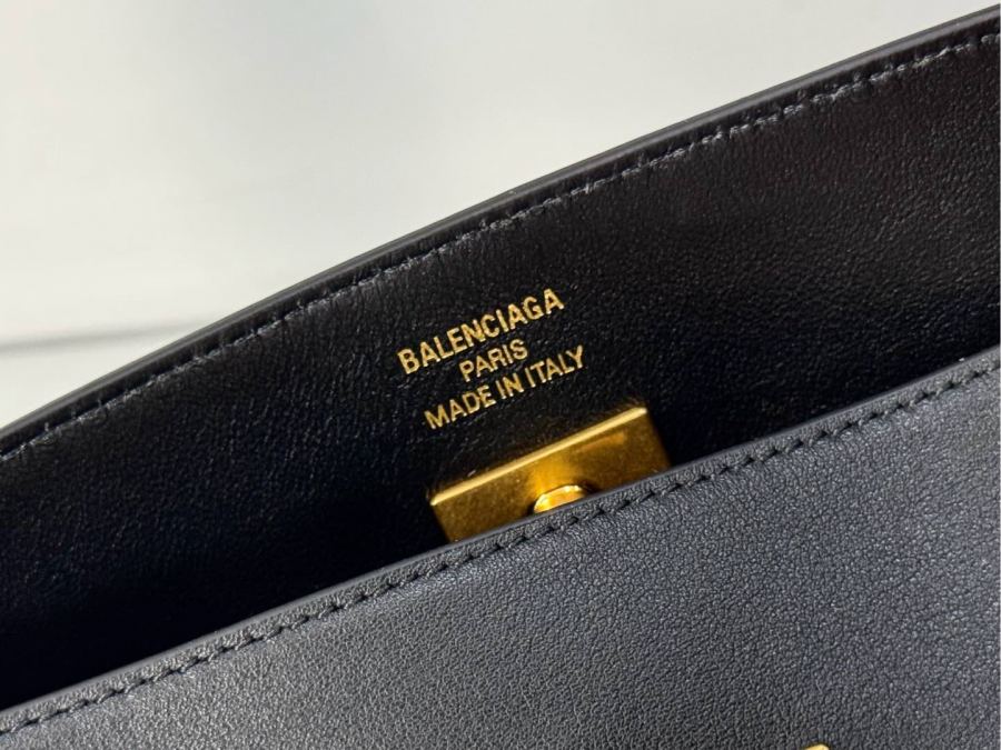 1:1 Replica Balenciaga bag 𝐁𝐚𝐥𝐞𝐧𝐜𝐢𝐚𝐠𝐚 𝐁𝐞𝐥 𝐀𝐢𝐫 𝐇𝐨𝐛𝐨 — AAA Quality Replica — photo 8