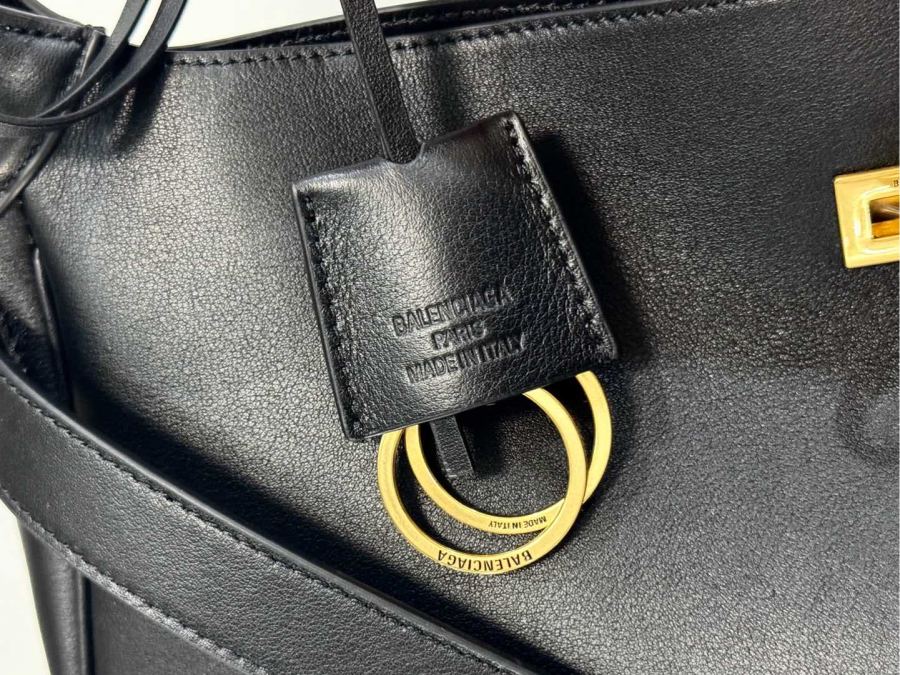 1:1 Replica Balenciaga bag 𝐁𝐚𝐥𝐞𝐧𝐜𝐢𝐚𝐠𝐚 𝐁𝐞𝐥 𝐀𝐢𝐫 𝐇𝐨𝐛𝐨 — AAA Quality Replica — photo 9