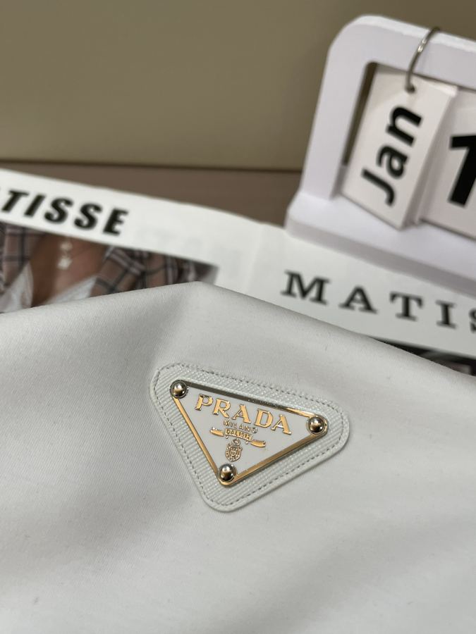 1:1 Replica Prada men Prad 2026 T logo — AAA Quality Replica — photo 4