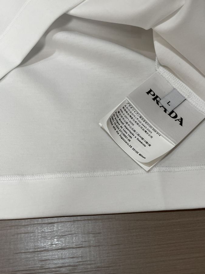 1:1 Replica Prada men Prad 2026 T logo — AAA Quality Replica — photo 5